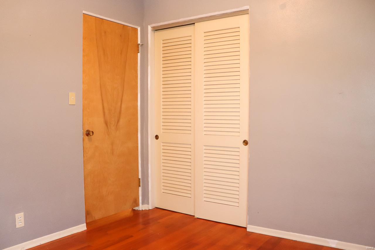 224 Pleasant Ridge Road Fairview Heights, IL 62208 - Photo 14 of 32 Gallery Image 14