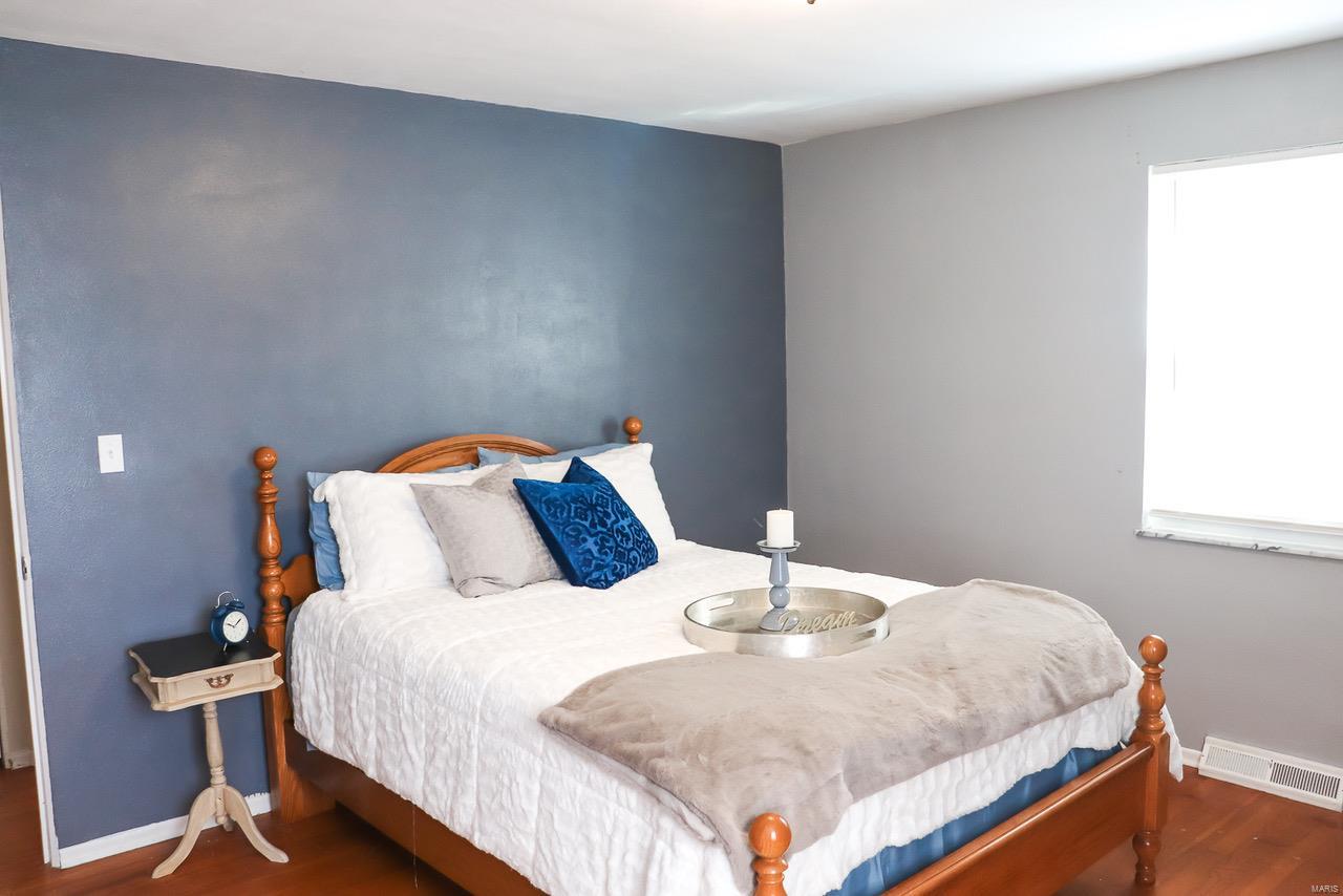 224 Pleasant Ridge Road Fairview Heights, IL 62208 - Photo 22 of 32 Gallery Image 22