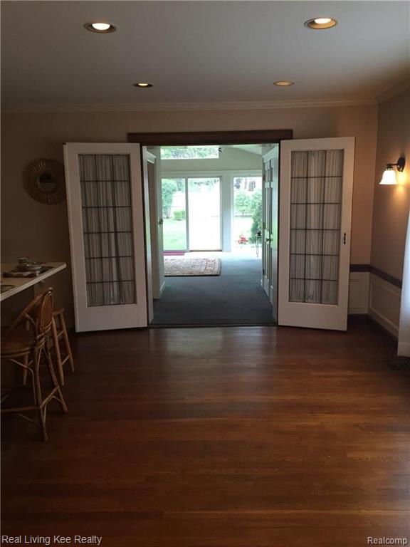 578-576 Neff Road Grosse Pointe, MI 48230 - Photo 8 of 26
