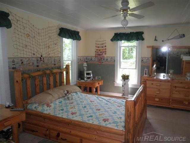 370 North Fox Road Coldwater, MI 49036 - Photo 18 of 24 31236514-17.JPG
