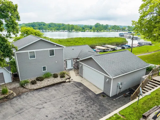 $810,000 | 60 Lane 101D Jimmerson Lake, Angola, IN 46703