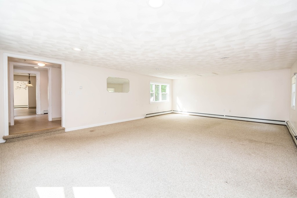 1127 Main Street Reading, MA 01867 - Photo 21 of 30 Gallery Image 21