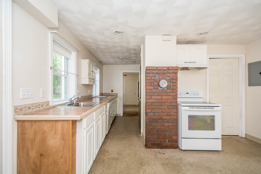 1127 Main Street Reading, MA 01867 - Photo 22 of 30 Gallery Image 22