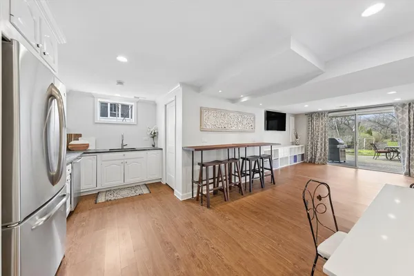 $1,490,000 | 156 Sunset Avenue, Glen Ellyn, IL 60137