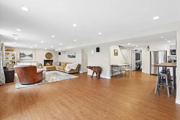 $1,490,000 | 156 Sunset Avenue, Glen Ellyn, IL 60137