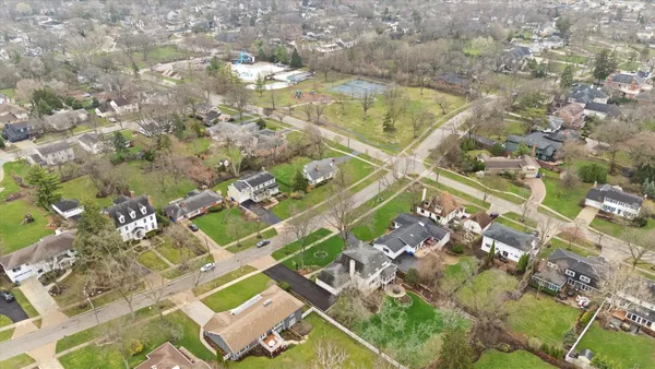 $1,490,000 | 156 Sunset Avenue, Glen Ellyn, IL 60137