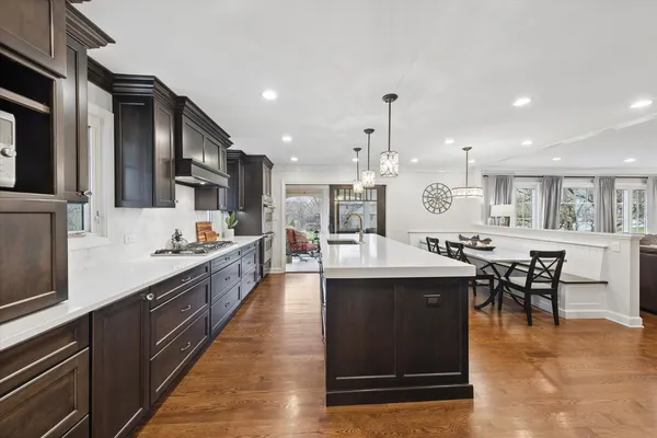$1,490,000 | 156 Sunset Avenue, Glen Ellyn, IL 60137