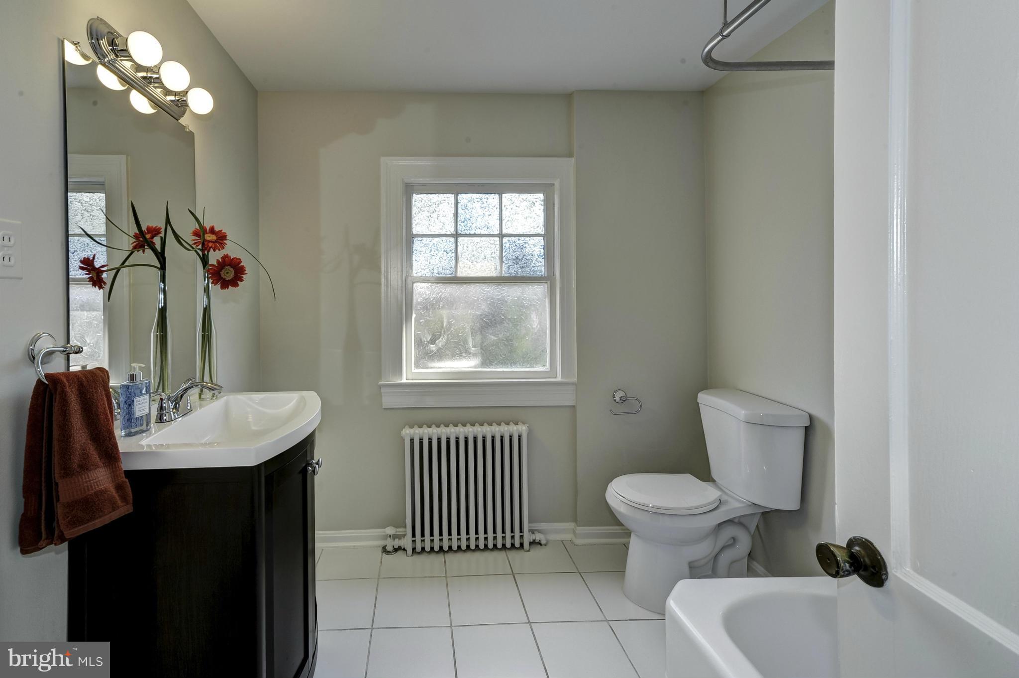 7219 Blair Road Northwest Washington, DC 20012 - Photo 19 of 30 Bath