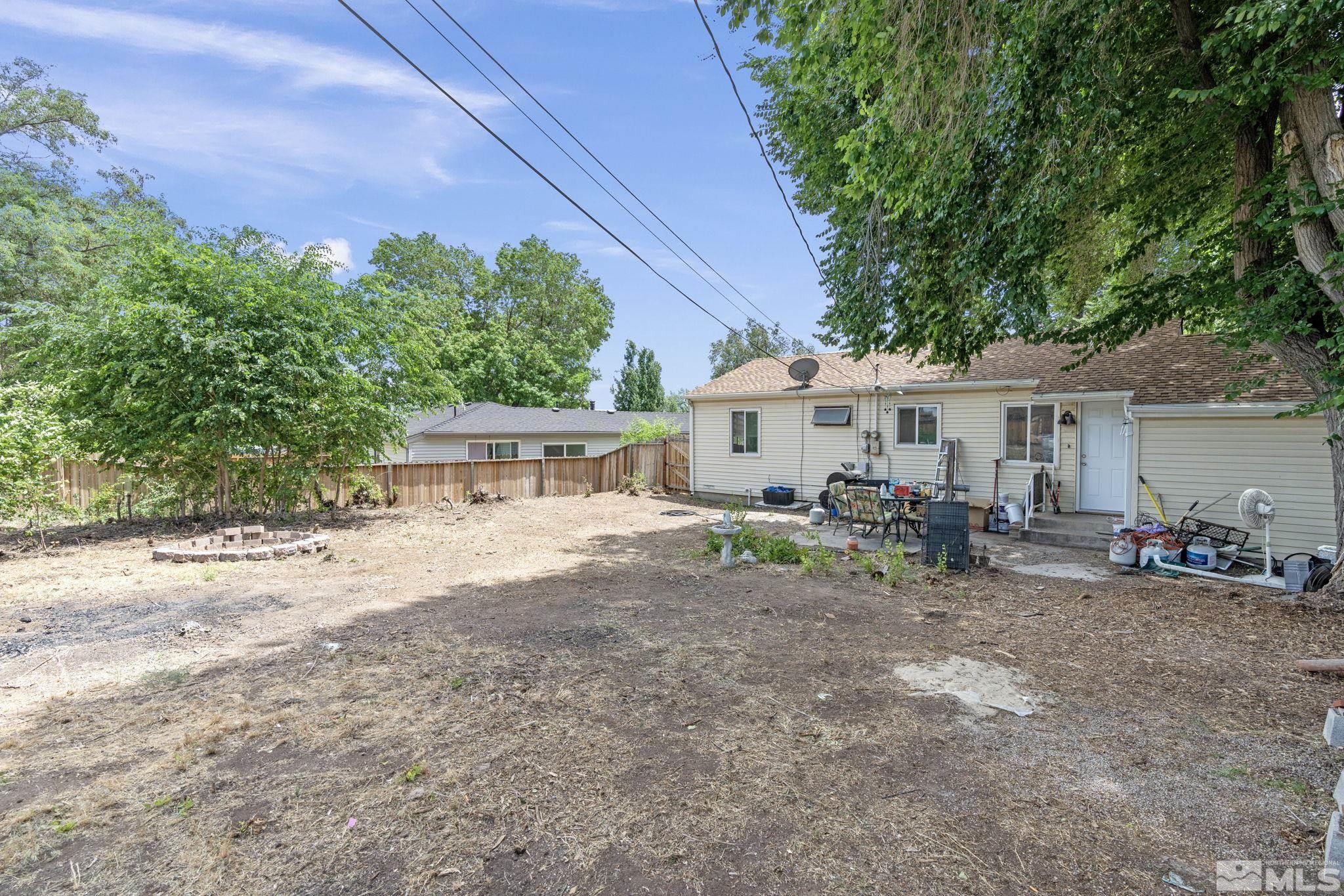 2085 Lassen Drive Reno, NV 89503 - Photo 20 of 23 Photo 20