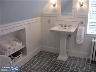 529 Bobbin Mill Road Media, PA 19063 - Photo 9 of 12 Bathroom