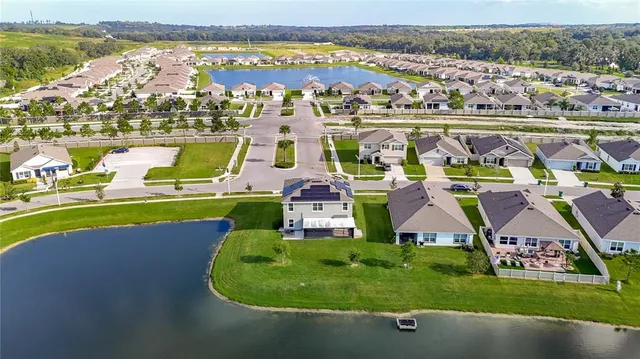 $384,900 | 8075 Broad Pointe Drive, Zephyrhills, FL 33540