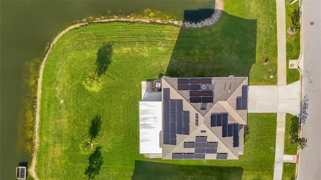 $384,900 | 8075 Broad Pointe Drive, Zephyrhills, FL 33540