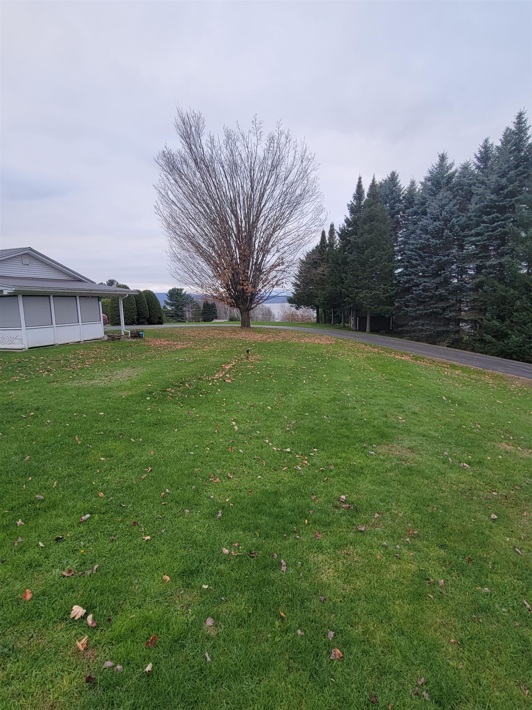 21 Lakeview Drive Derby, VT 05855 - Photo 14 of 27