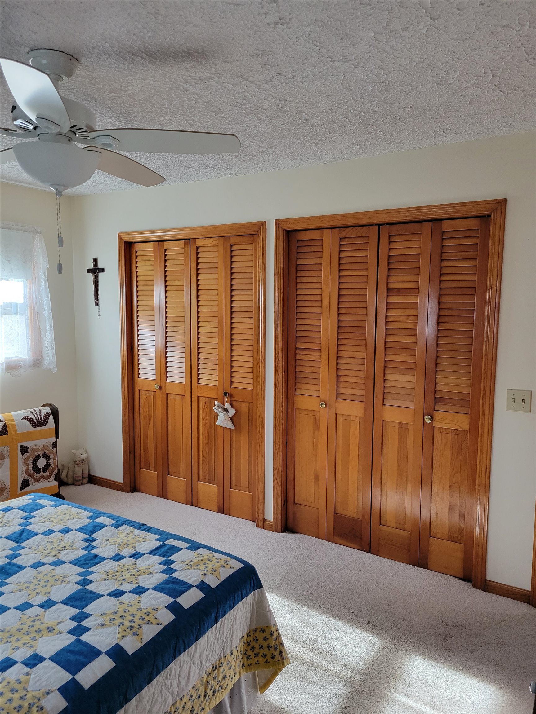 21 Lakeview Drive Derby, VT 05855 - Photo 4 of 27