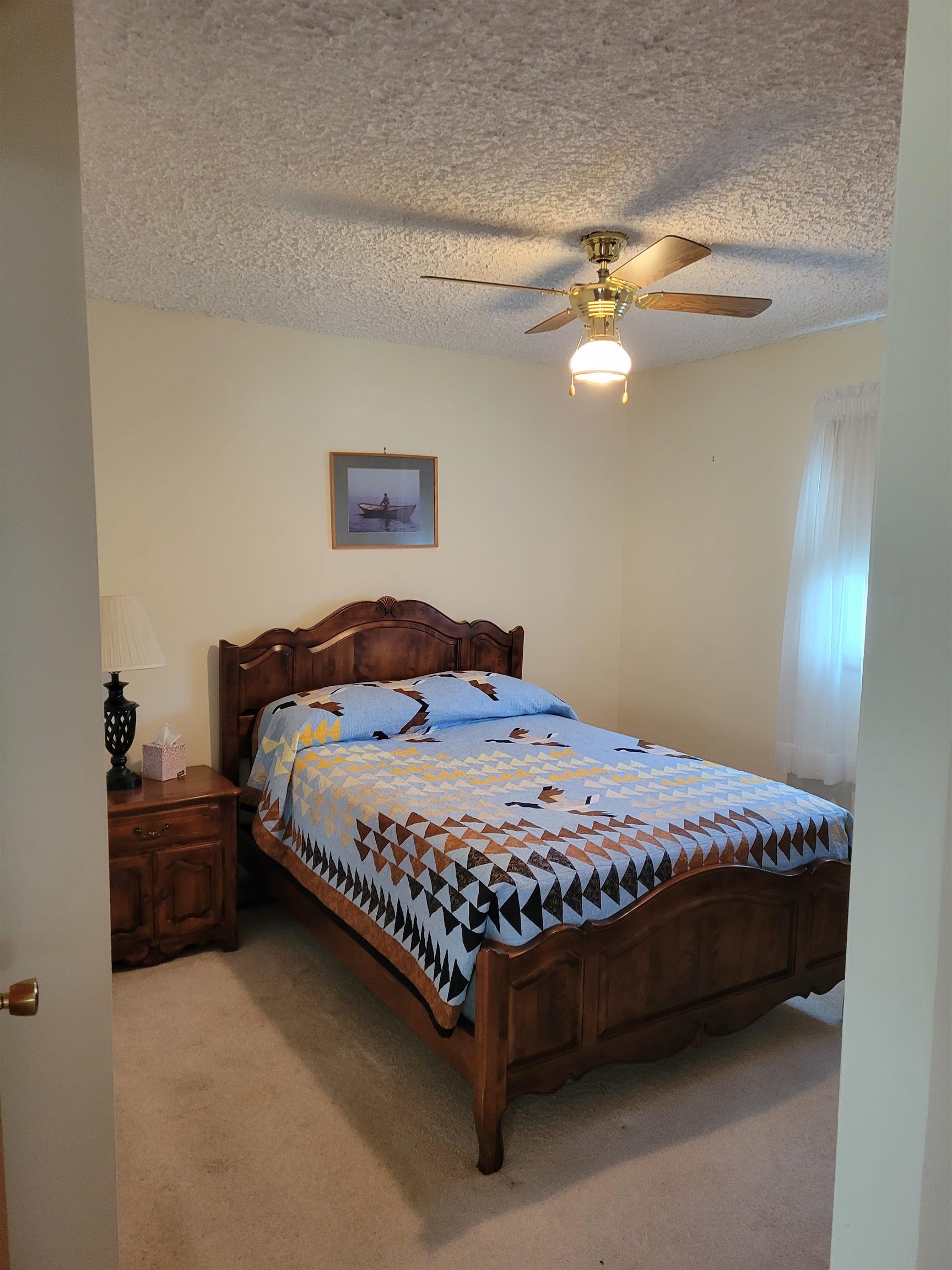 21 Lakeview Drive Derby, VT 05855 - Photo 5 of 27