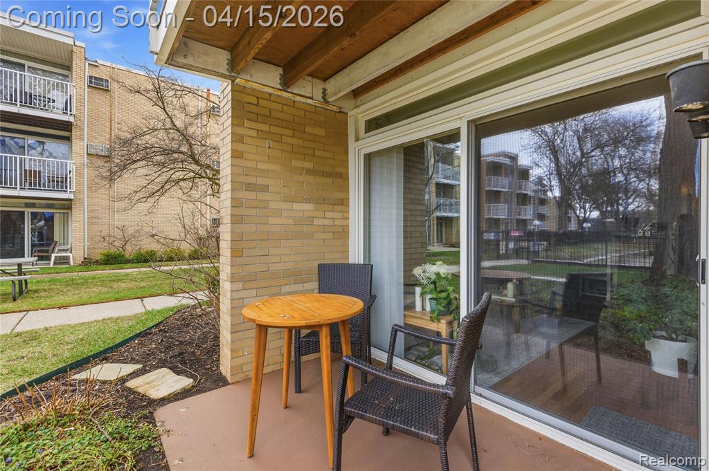 4913 Crooks Road, Unit G1 Royal Oak, MI 48073 - Photo 21 of 23