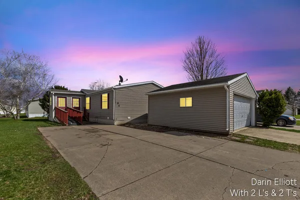 $69,900 | 360 East Tuttle Road, Unit 94, Ionia, MI 48846