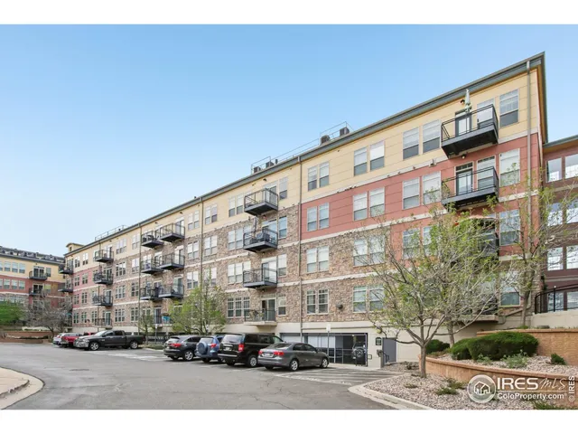 $374,995 | 13456 Via Varra, Unit 211, Broomfield, CO 80020