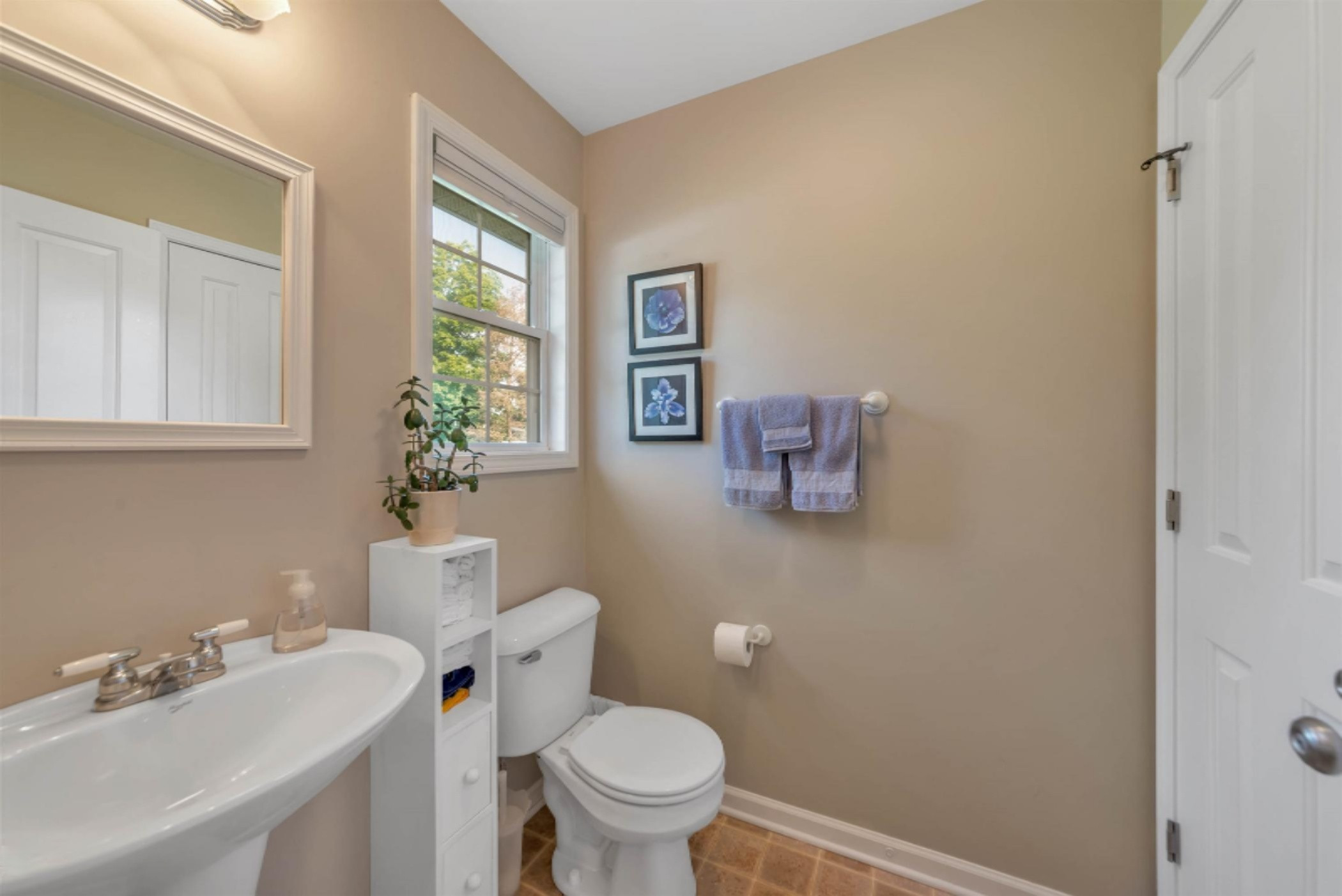 4005 Ronalds Road Dorr, MI 49323 - Photo 17 of 52 18-4005 Ronalds-WindowStill-Real-Es