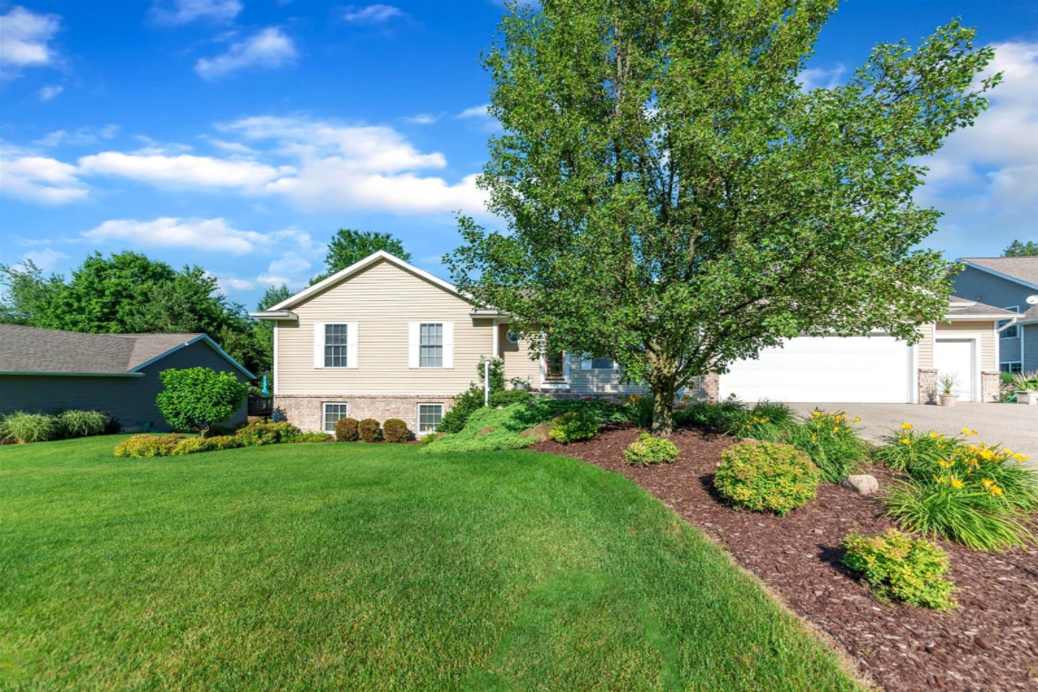 4005 Ronalds Road Dorr, MI 49323 - Photo 2 of 52 03-4005 Ronalds-WindowStill-Real-Es