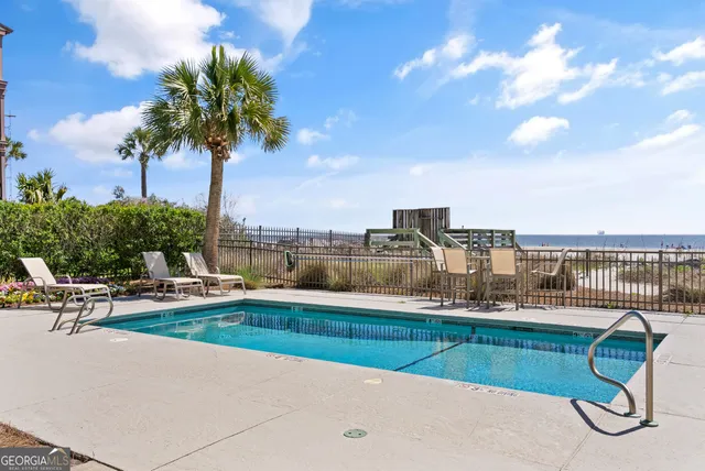 $1,275,000 | 800 Ocean Boulevard, Unit 204, St. Simons, GA 31522