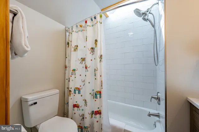 $1,749,000 | 1019 Lake Shore Drive, Oakland, MD 21550