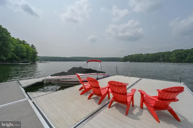 $1,749,000 | 1019 Lake Shore Drive, Oakland, MD 21550