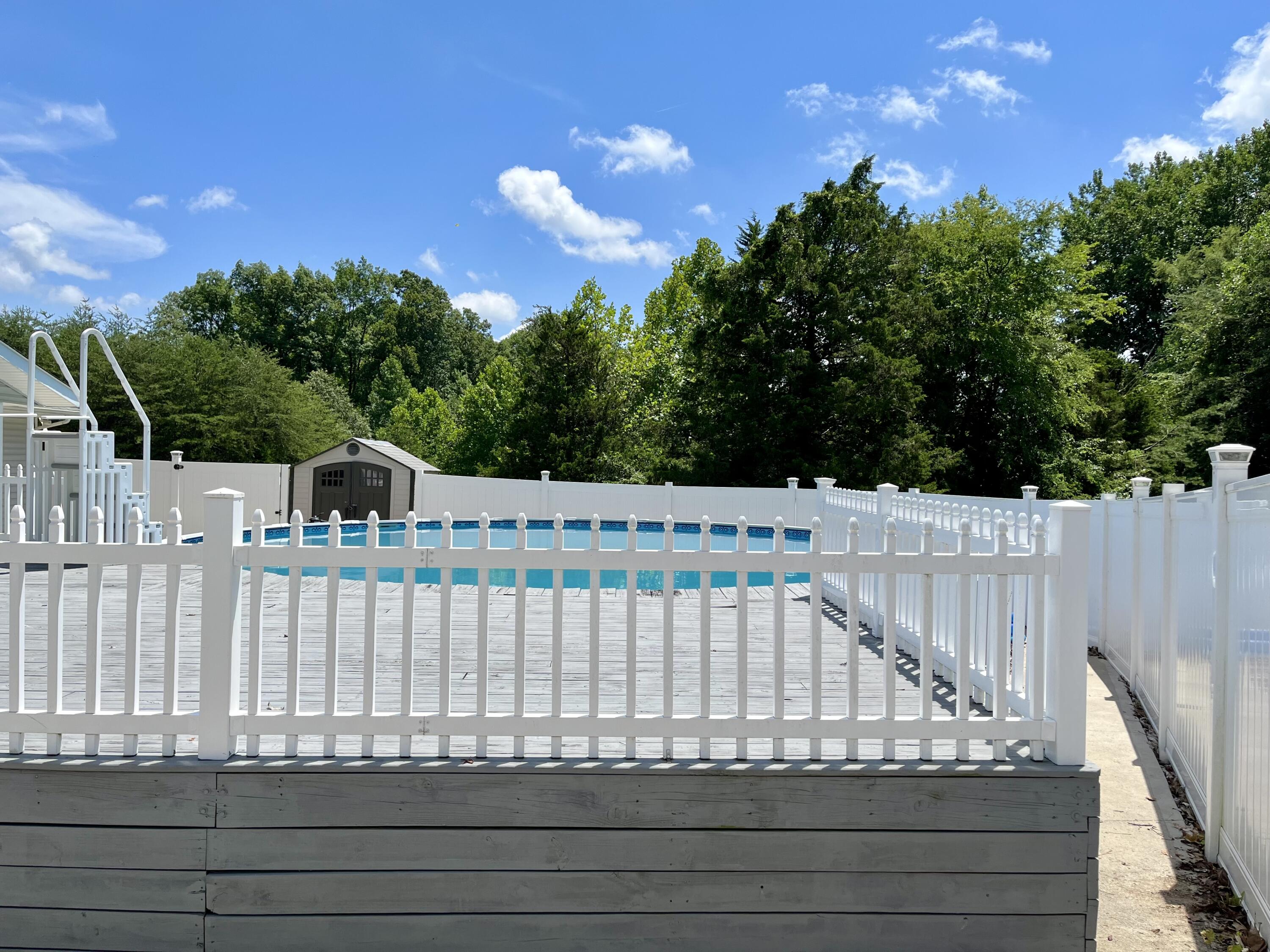 285 Hamilton Road Nancy, KY 42544 - Photo 6 of 111 side yard 3