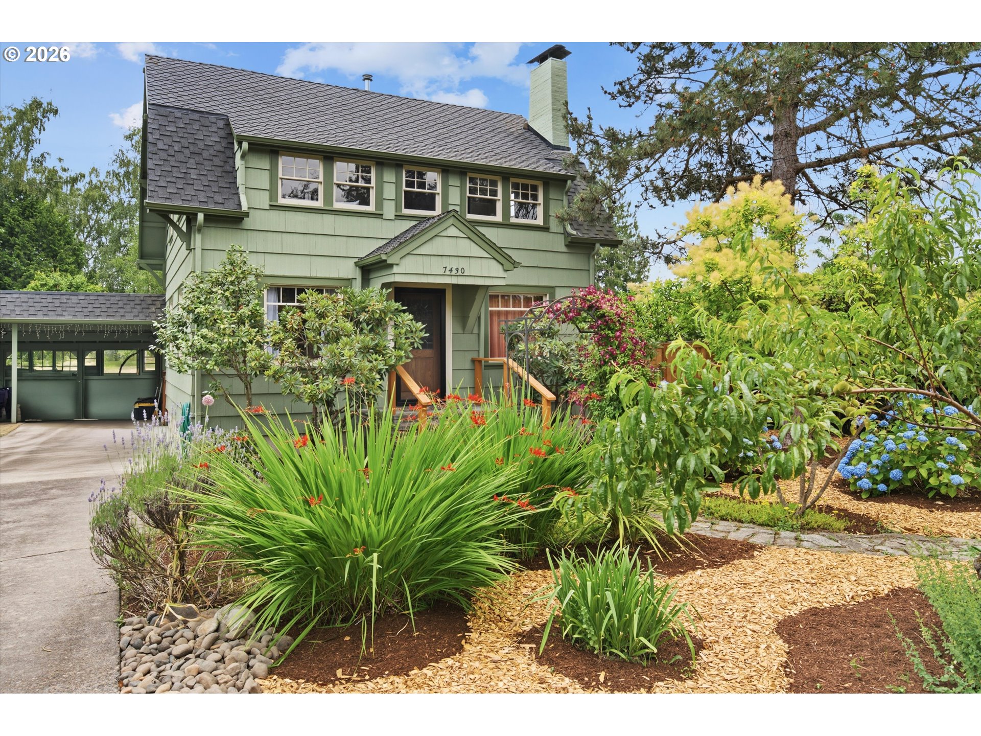 7430 Southwest 76th Avenue Portland, OR 97223 - Photo 1 of 47