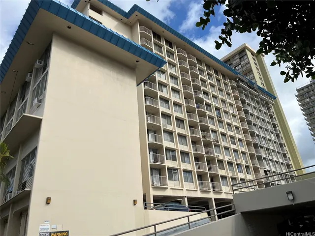 $2,250 | 1535 Pensacola Street, Unit 603, Honolulu, HI 96822