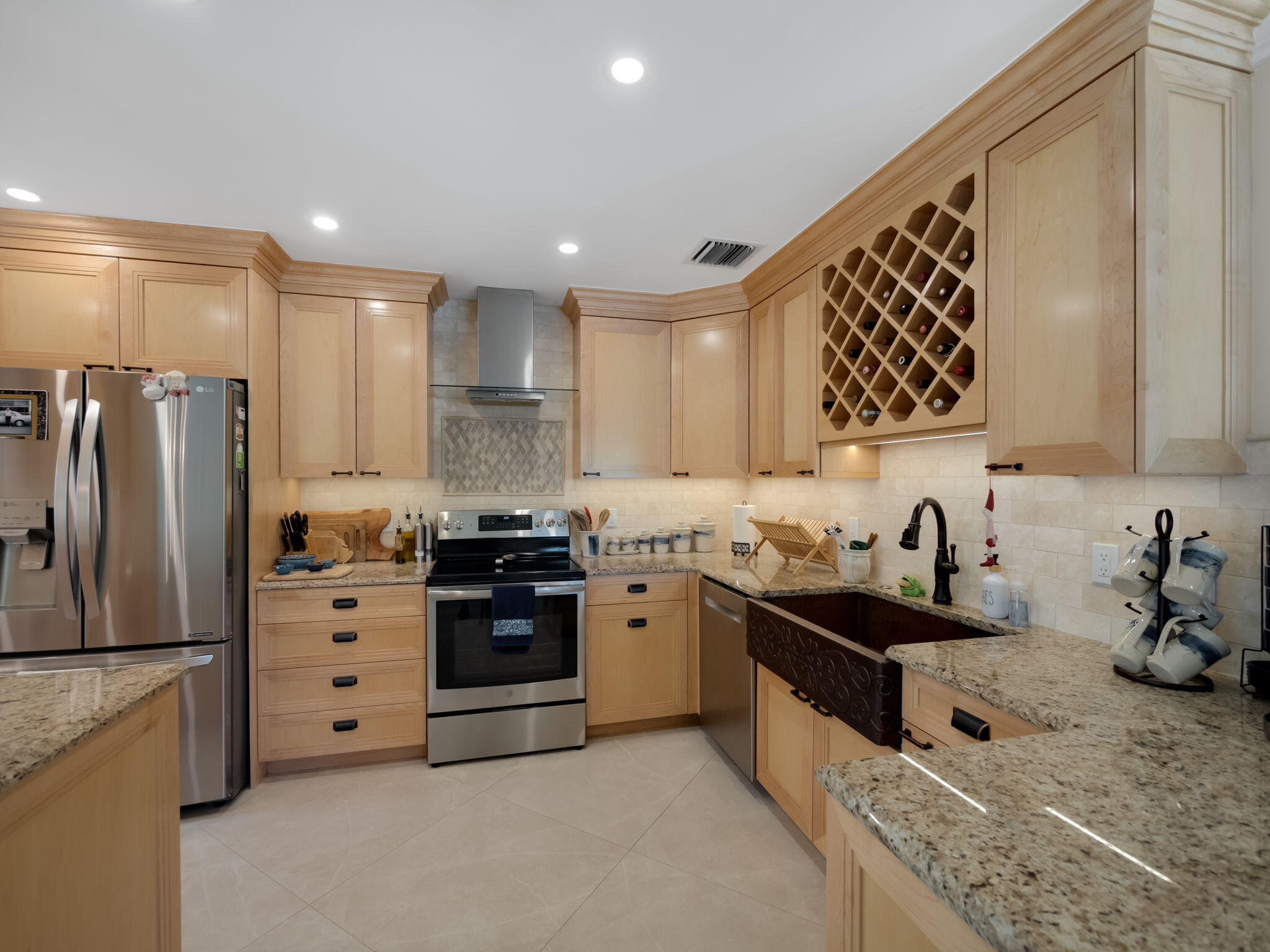 302 Cedar Key Circle Atlantis, FL 33462 - Photo 4 of 16 6-web-or-mls-006