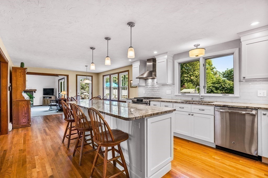 70 Cedar Road Marshfield, MA 02050 - Photo 13 of 41