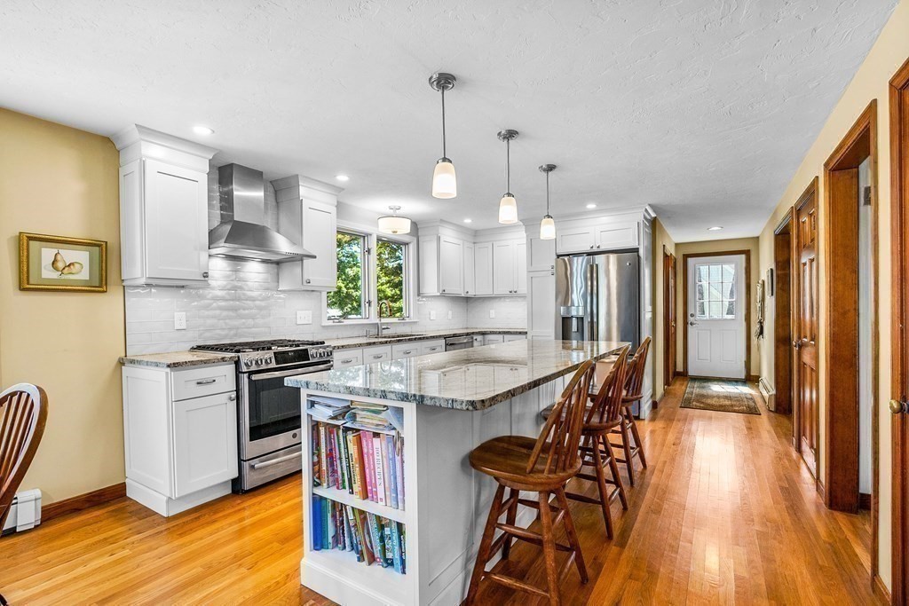 70 Cedar Road Marshfield, MA 02050 - Photo 14 of 41