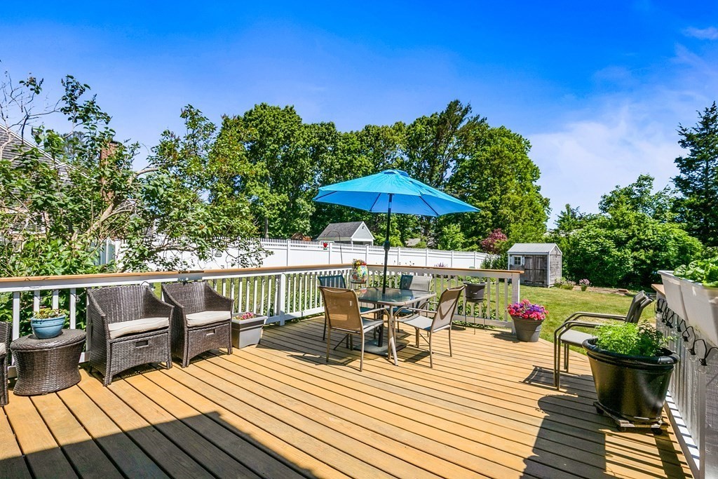 70 Cedar Road Marshfield, MA 02050 - Photo 6 of 41