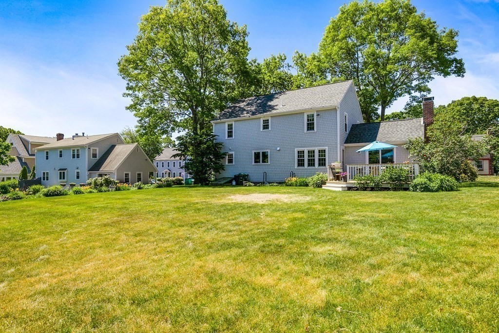 70 Cedar Road Marshfield, MA 02050 - Photo 7 of 41