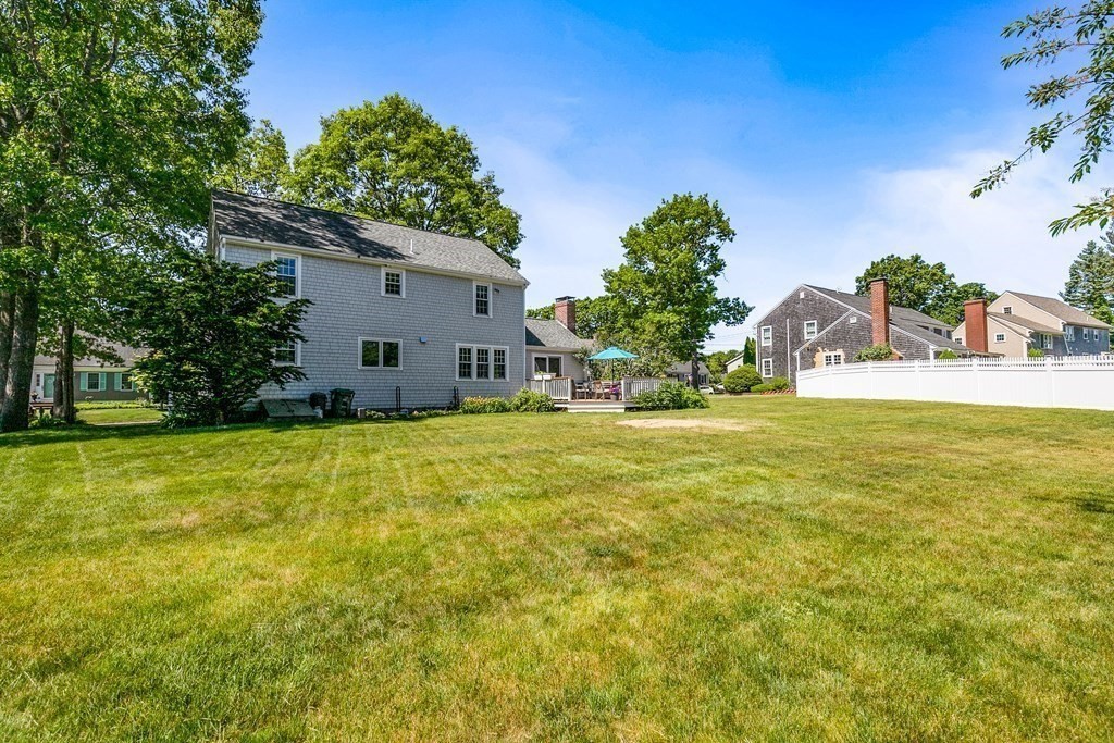 70 Cedar Road Marshfield, MA 02050 - Photo 10 of 41