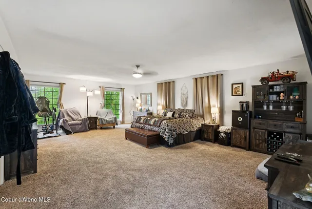 $1,750,000 | 291 Comeback Bay Lane, Sagle, ID 83860