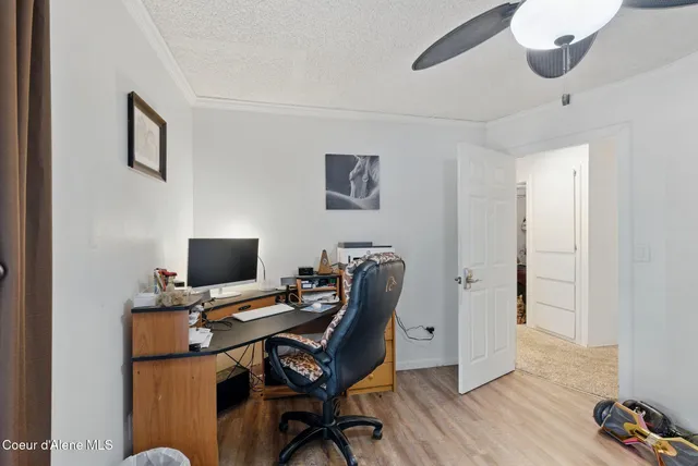 $1,750,000 | 291 Comeback Bay Lane, Sagle, ID 83860