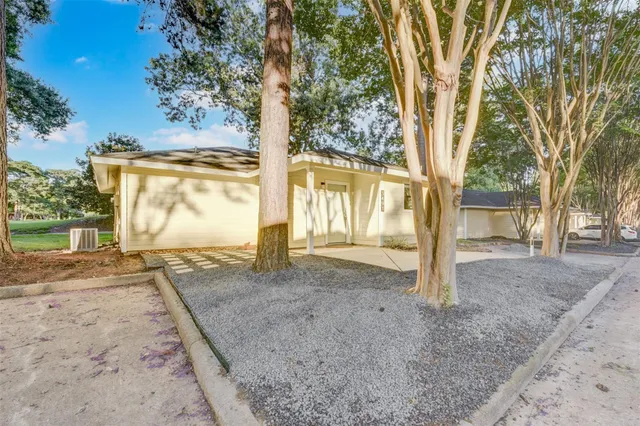 $1,400 | 3491 Balboa Circle, Montgomery, TX 77356