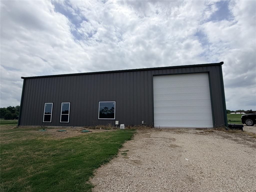 192 FM 1183 Alma, TX 75119 - Photo 12 of 33
