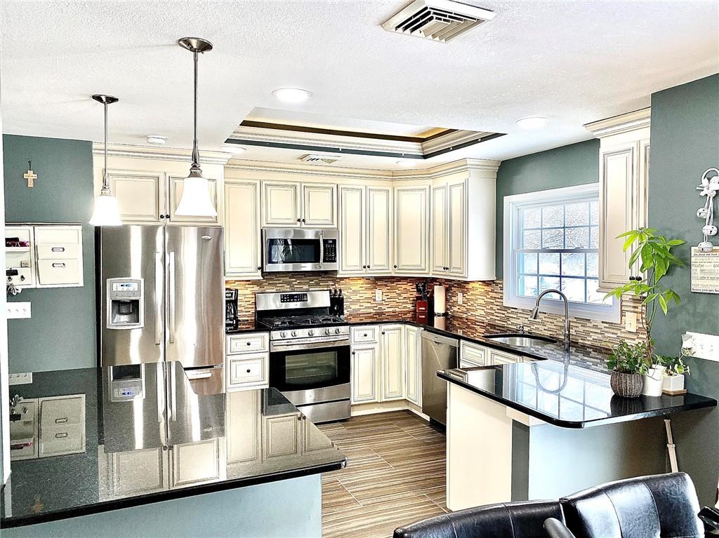 6 Surrey Road Chester, NY 10918 - Photo 1 of 1 Gallery Image 1