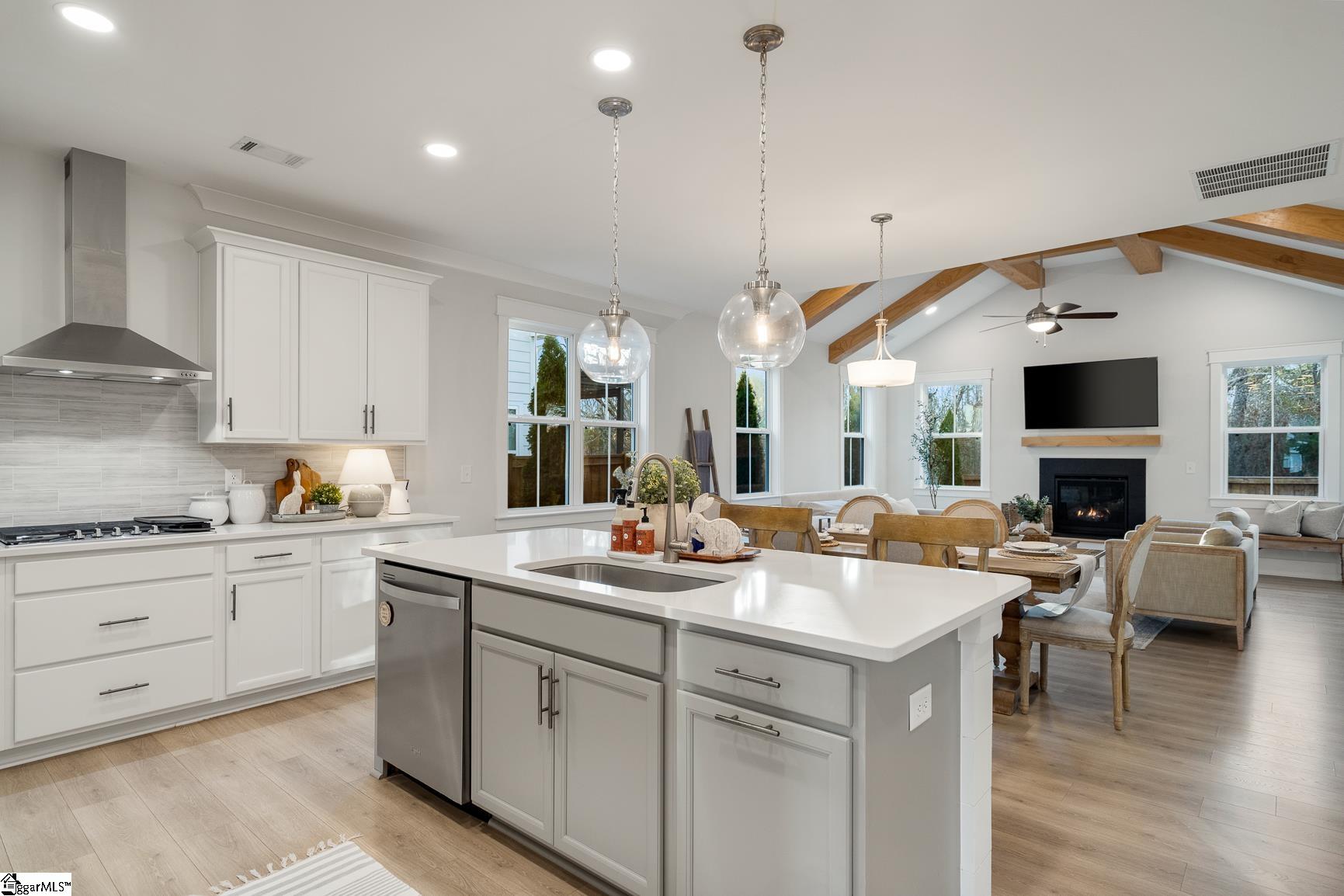 568 Backacre Court Greer, SC 29651 - Photo 7 of 50