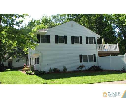 32 Darwin Road Old Bridge, NJ 08857 - Photo 2 of 10 Gallery Image 2
