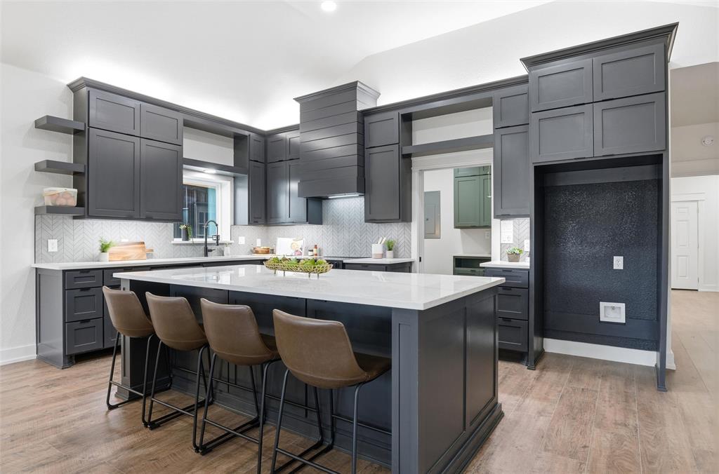 388 Fern Valley Road Waco, TX 76708 - Photo 13 of 40 Spacious Upgraded Kitchen