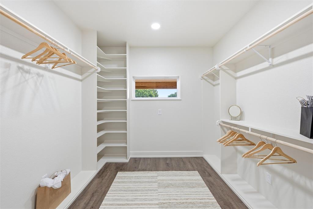 388 Fern Valley Road Waco, TX 76708 - Photo 19 of 40 Huge Primary Closet