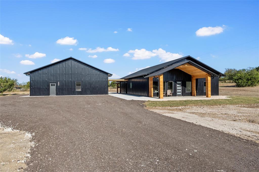 388 Fern Valley Road Waco, TX 76708 - Photo 2 of 40 gravel drive - no dust