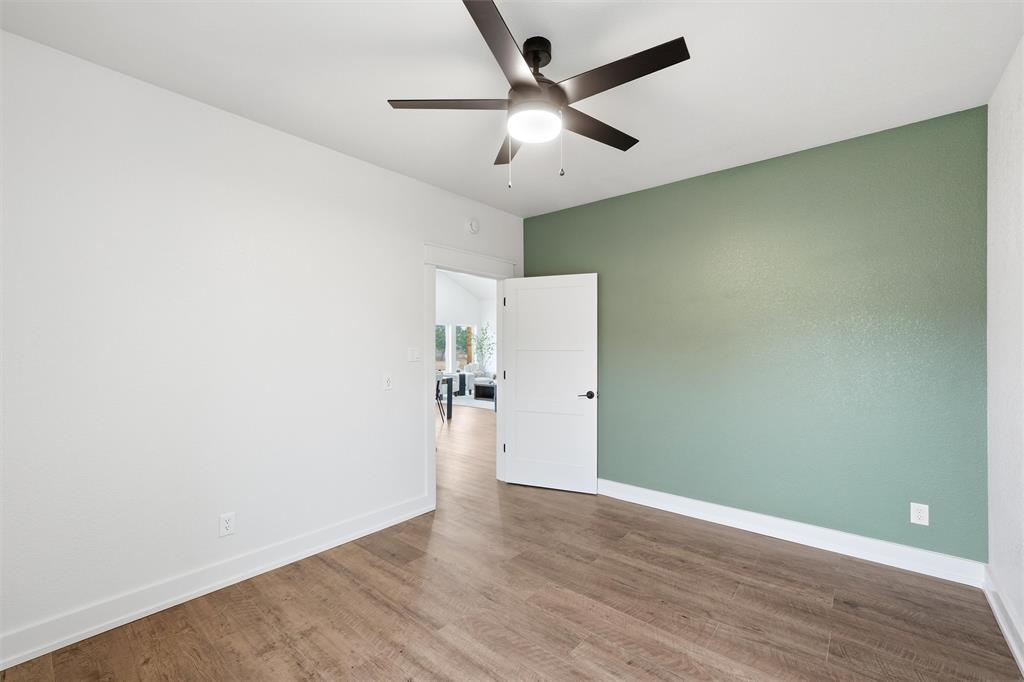 388 Fern Valley Road Waco, TX 76708 - Photo 24 of 40 Bedroom 2