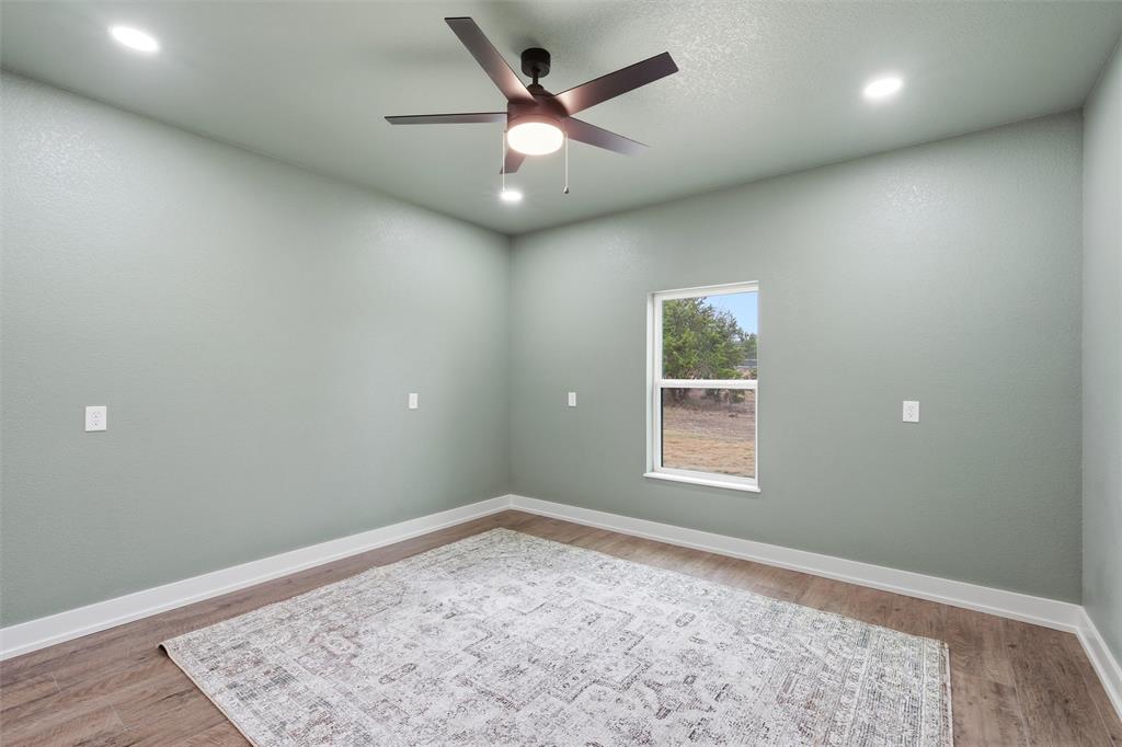 388 Fern Valley Road Waco, TX 76708 - Photo 28 of 40 Bedroom 3