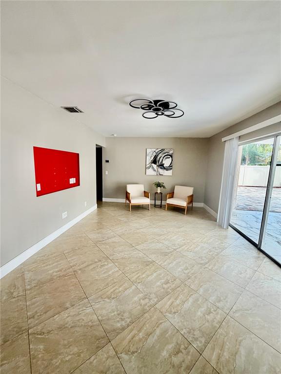 17708 Rivendel Road Lutz, FL 33549 - Photo 5 of 12