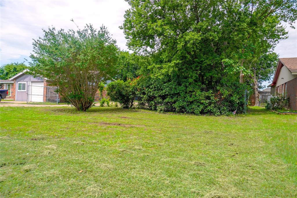 220 Coury Road Everman, TX 76140 - Photo 6 of 6